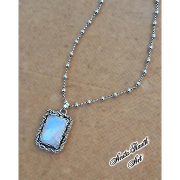 Holdkő medál / Moonstone pendant