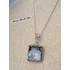 Kép 2/7 - Achát kockamedál szölöfürttel /  Square agate pendant with grapevine motif