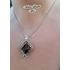 Kép 5/5 - Üvegmedál rózsával / Glass pendant with a rose