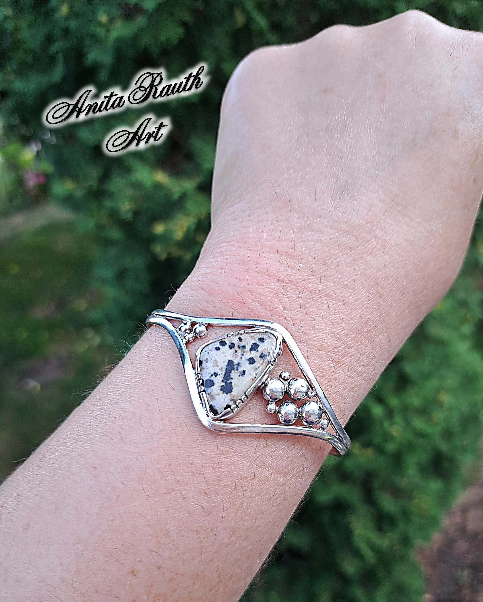 Dalmata jáspis karperec / Dalmatian Jasper cuff