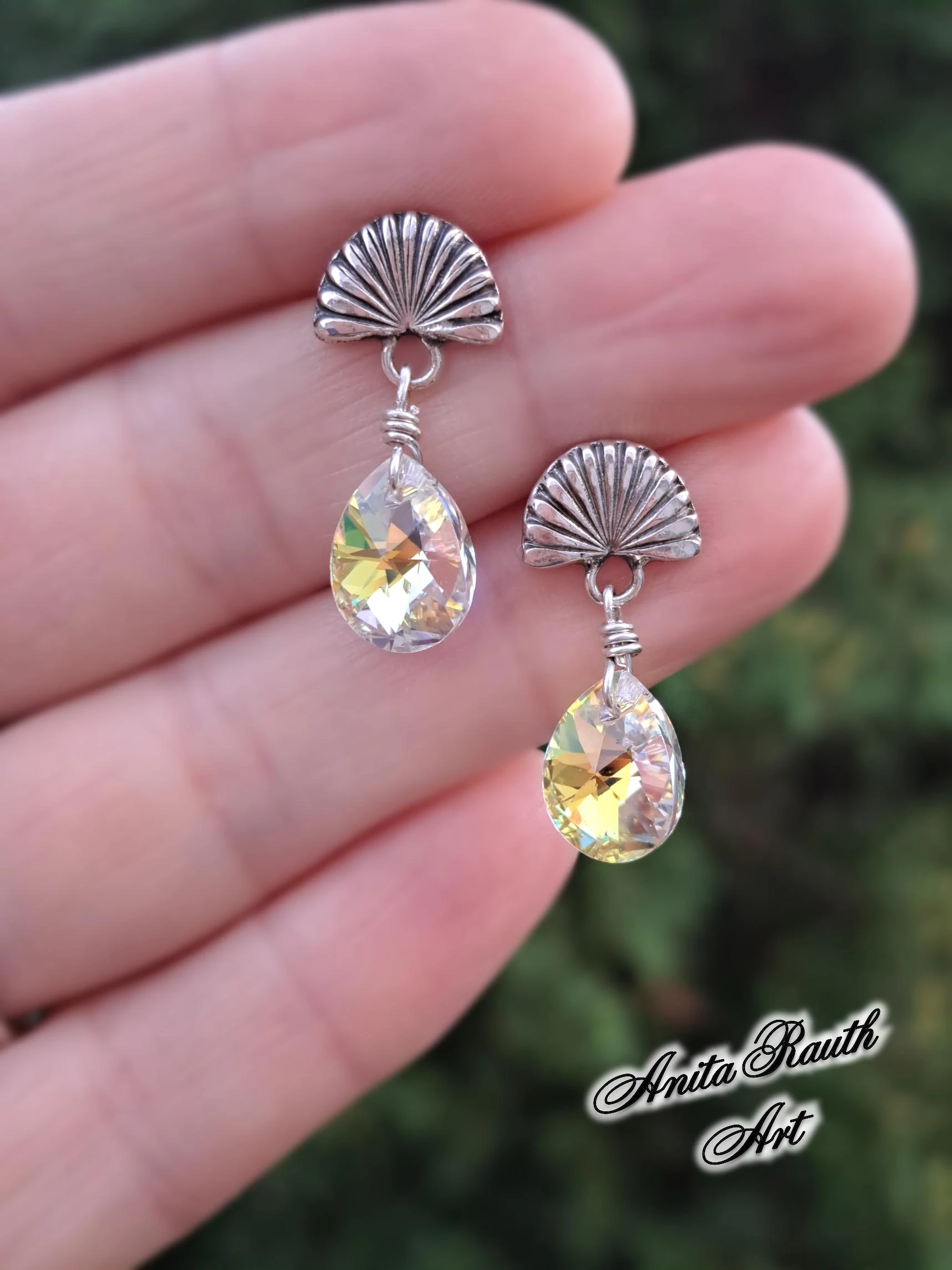 Swarovski csepp fülbevalók / Swarovski teardrop earrings